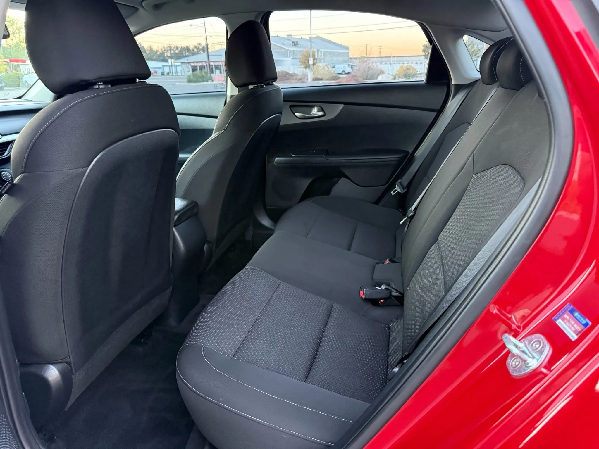 Used 2021 Kia Forte LXS FWD image 12