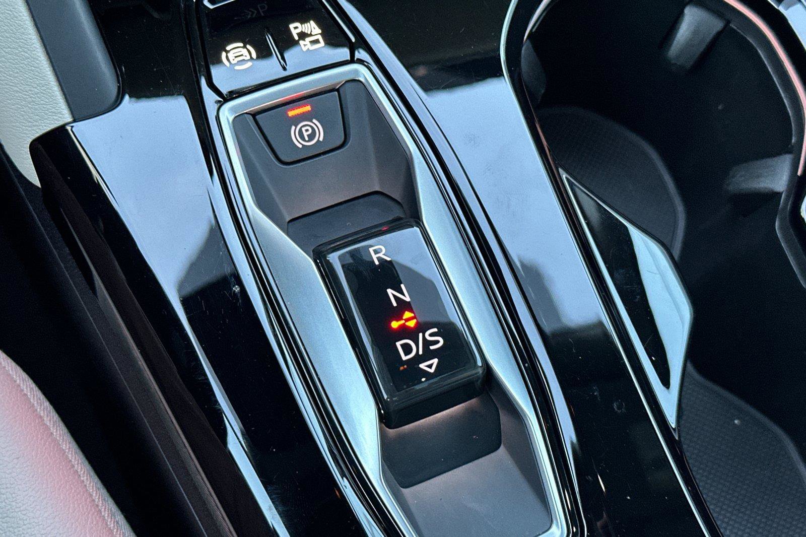 Used 2025 Audi Q5 Premium w/ 19" Wheel Package image 21