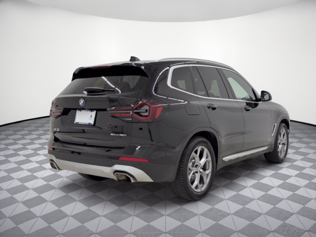 Used 2024 BMW X3 xDrive30i w/ Premium Package AWD/4WD image 9