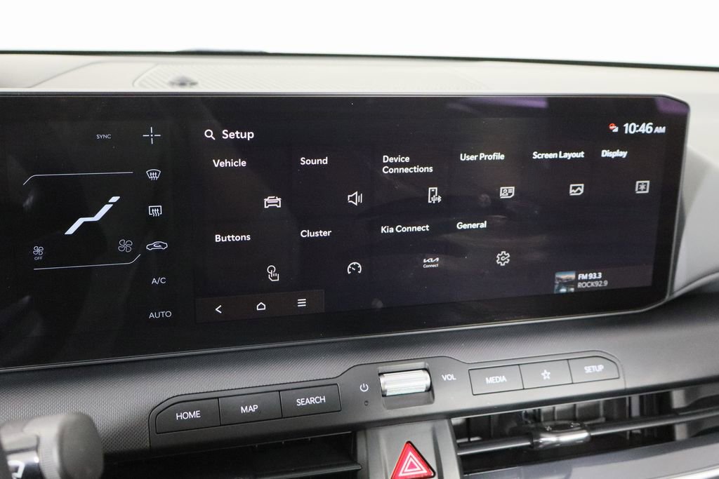 Used 2025 Kia K4 EX image 28