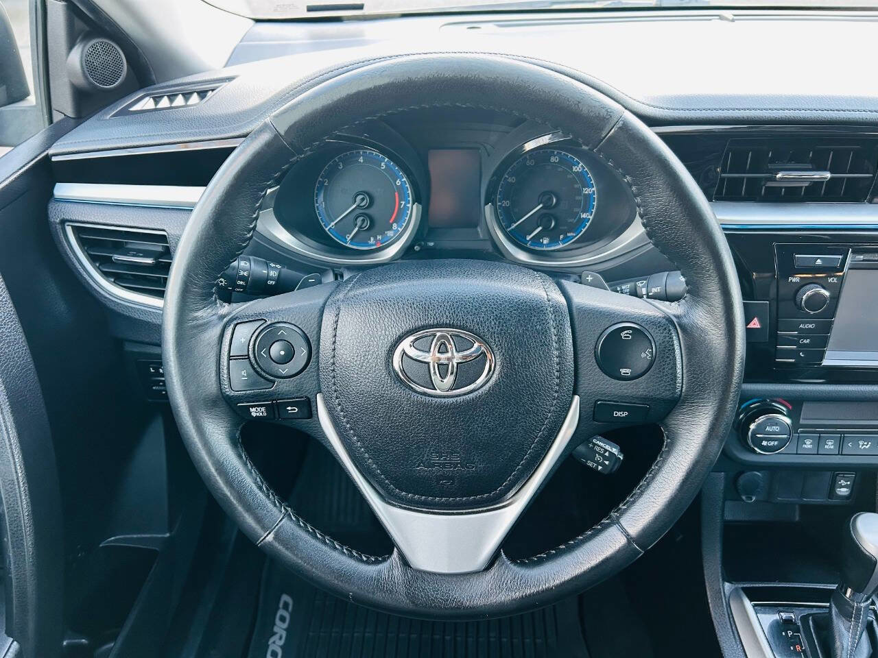 Used 2016 Toyota Corolla S image 18