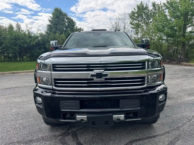 Used 2017 Chevrolet Silverado 2500 High Country AWD/4WD image 5