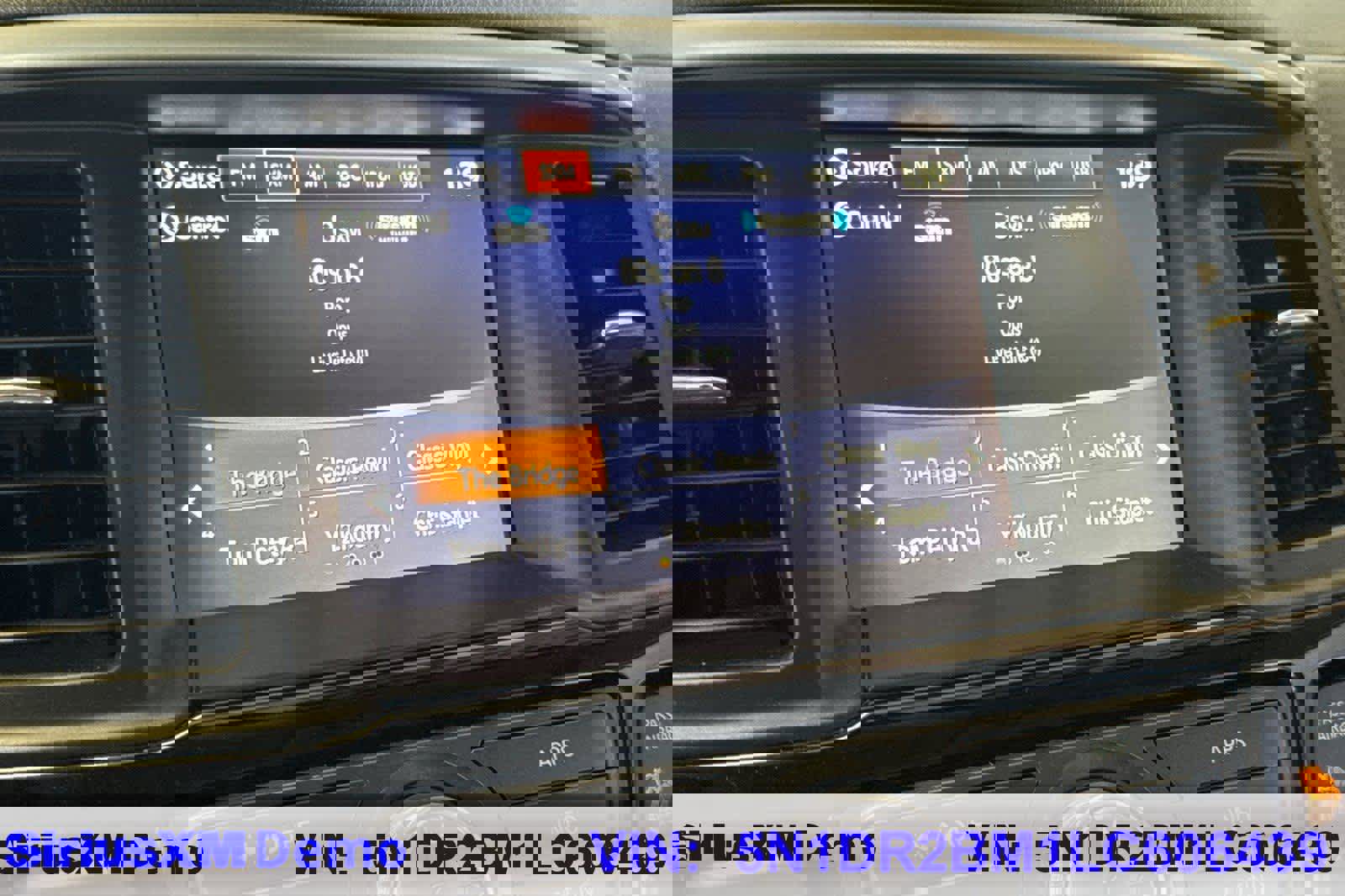 Used 2020 Nissan Pathfinder SV image 32