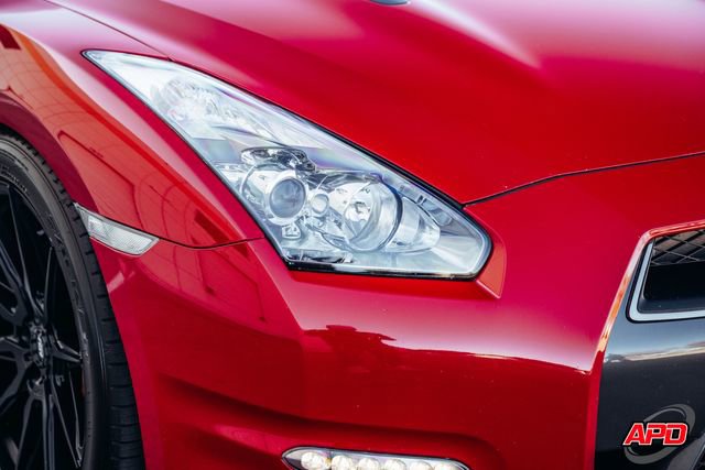 Used 2014 Nissan GT-R Premium image 43
