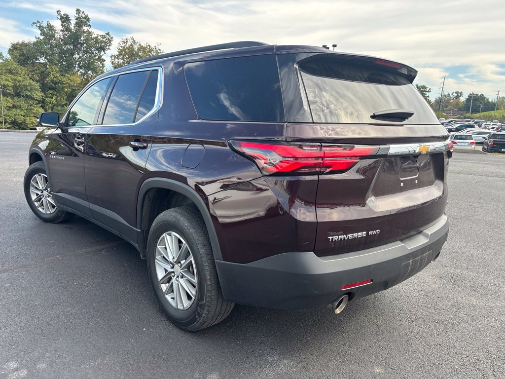 Used 2023 Chevrolet Traverse LT w/ LPO, Floor Liner Package AWD/4WD image 4