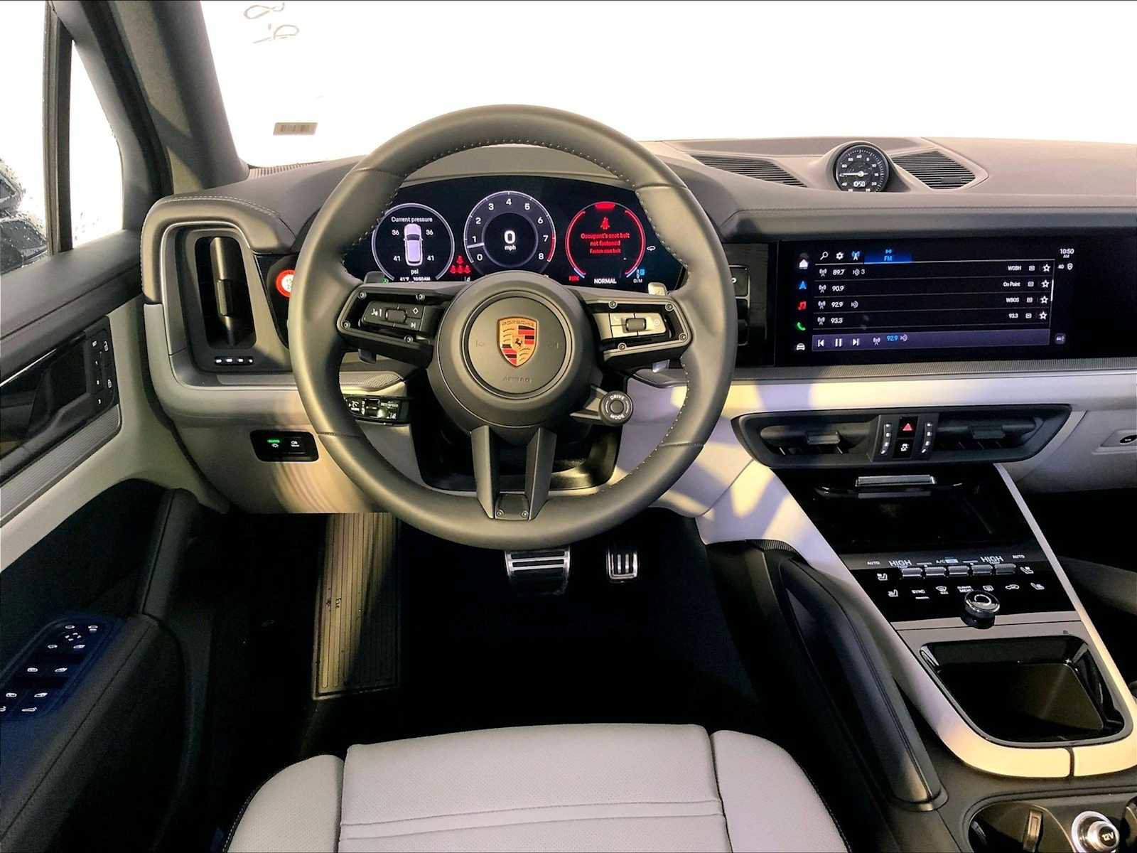 New 2026 Porsche Cayenne S image 13