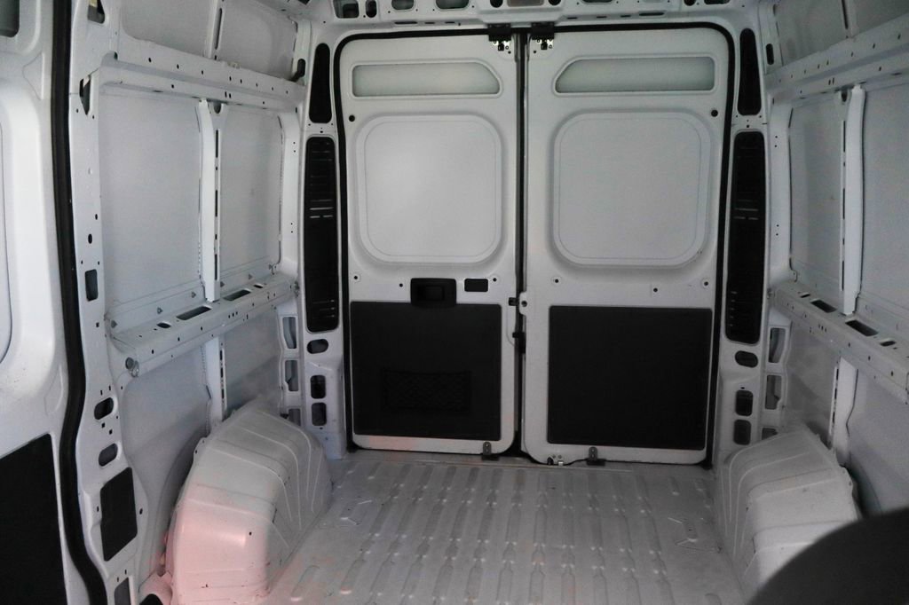 Used 2019 RAM ProMaster 1500 w/ Interior Convenience Group FWD image 13