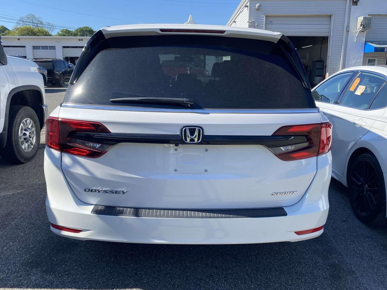 Used 2024 Honda Odyssey Sport image 7