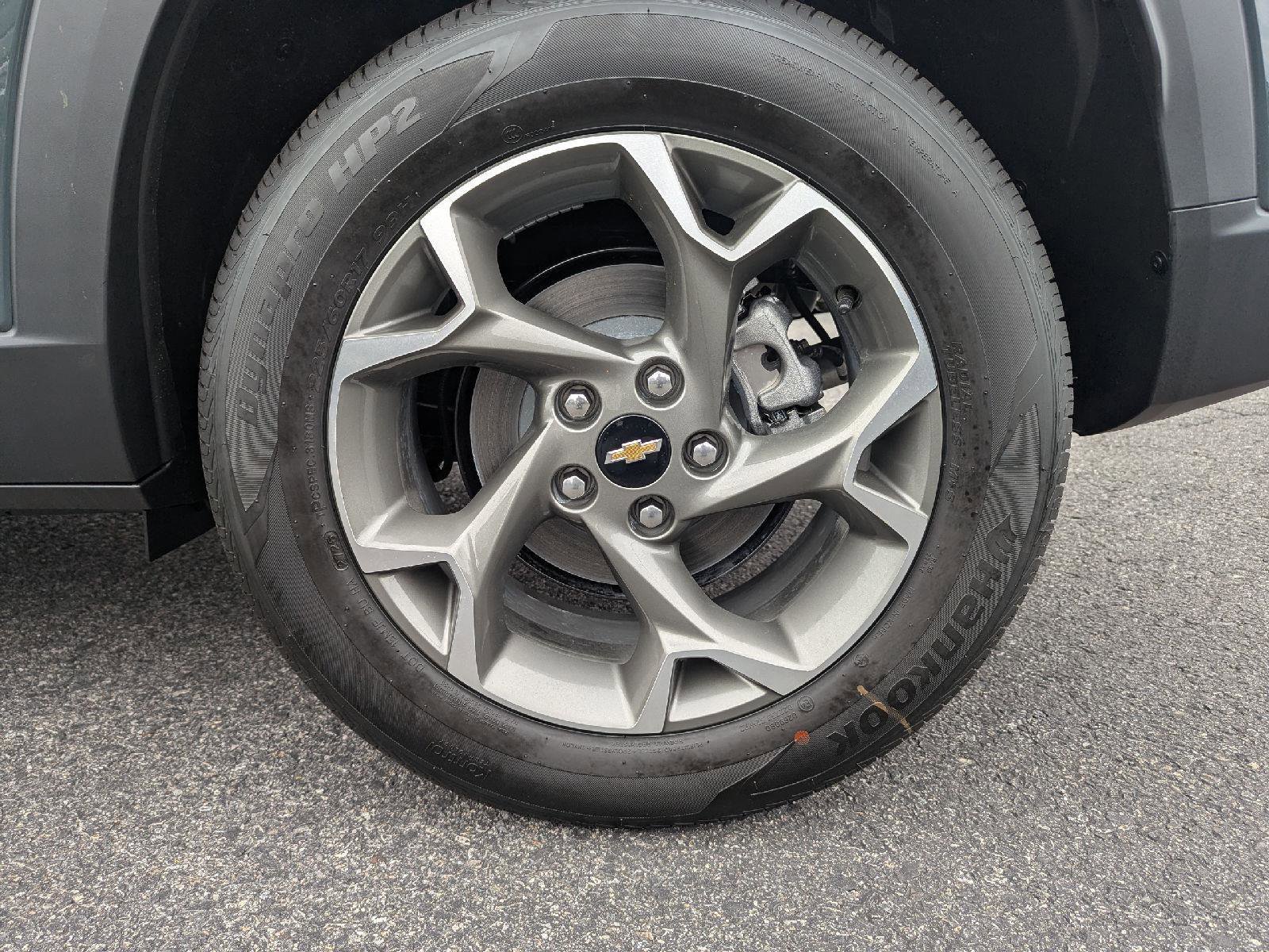 New 2026 Chevrolet Trax LT w/ Driver Confidence Package image 19