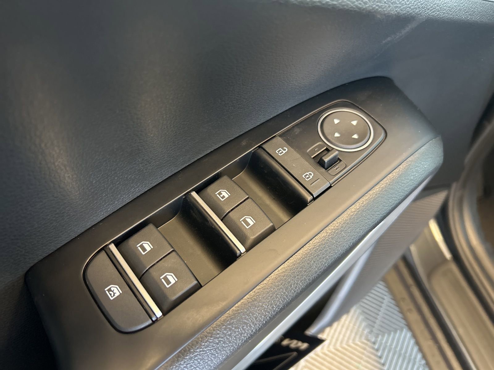 New 2025 Kia Soul LX image 13