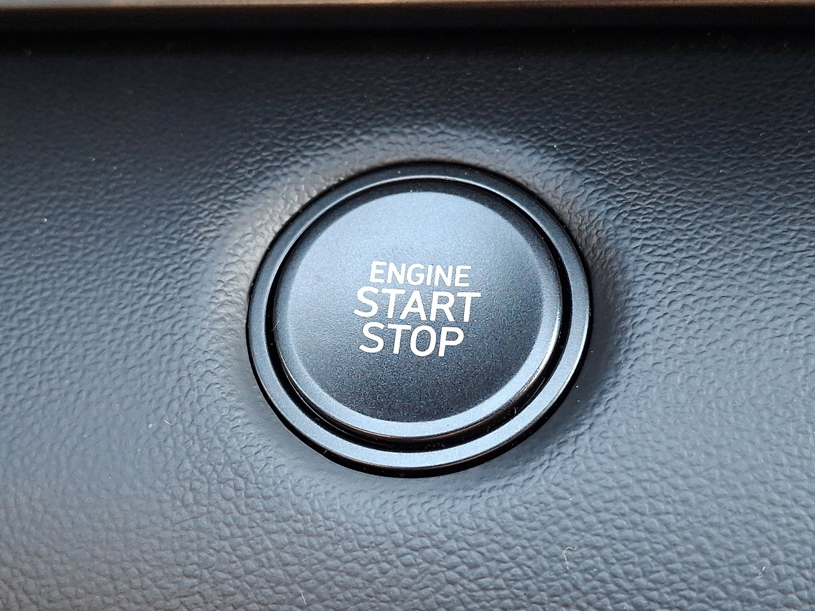 Certified 2025 Hyundai Elantra Sport image 22