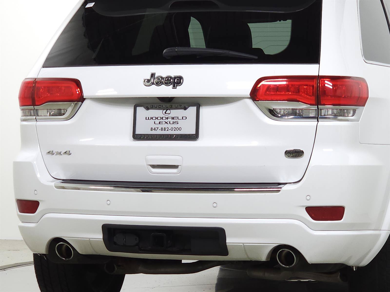 Used 2019 Jeep Grand Cherokee Overland AWD/4WD image 12