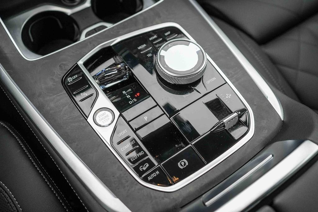 Used 2026 BMW X7 xDrive40i w/ Executive Package image 20