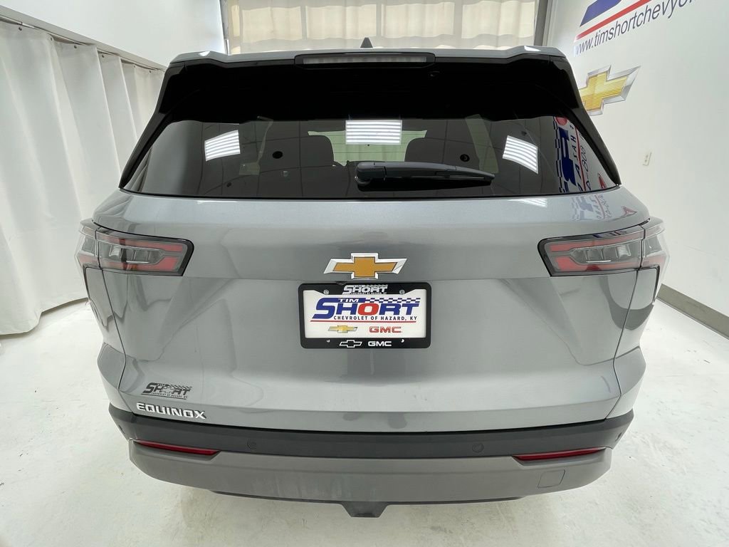 New 2026 Chevrolet Equinox LT FWD image 5