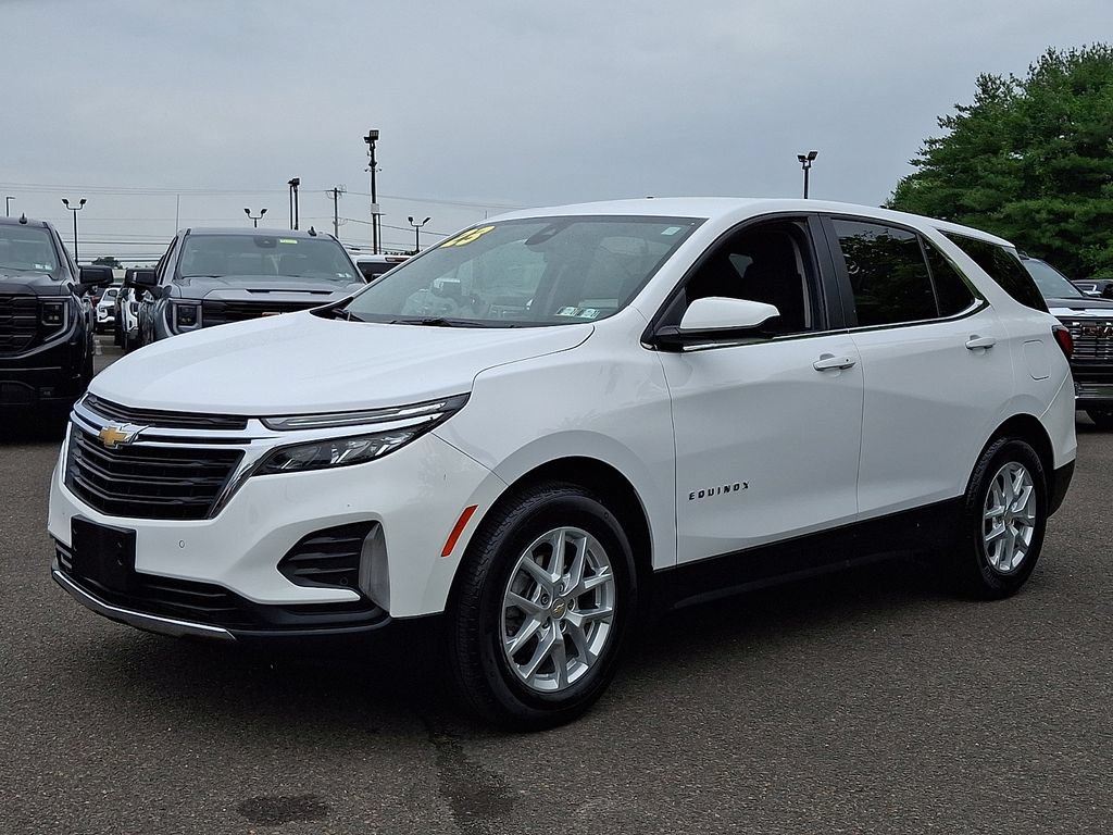 Used 2023 Chevrolet Equinox LT FWD image 3