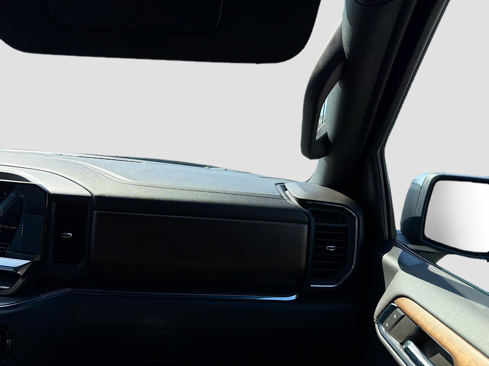 Used 2024 Chevrolet Silverado 1500 High Country image 17