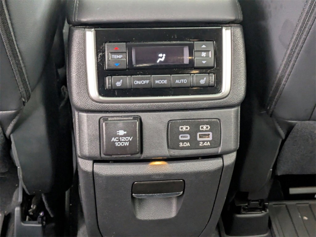 Certified 2025 Subaru Ascent Bronze Edition w/ Onyx Package image 16