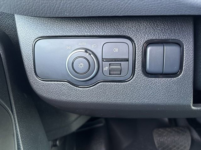 Used 2025 Mercedes-Benz Sprinter 2500 image 11