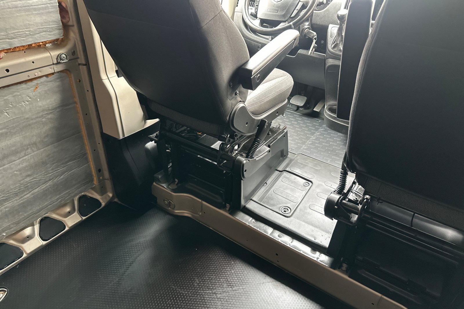 Used 2017 RAM ProMaster 2500 w/ Mopar Trailer Tow Group FWD image 19