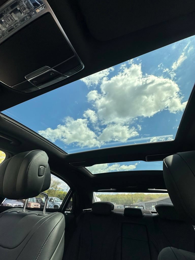 Used 2015 Mercedes-Benz S 550 4MATIC Sedan image 25