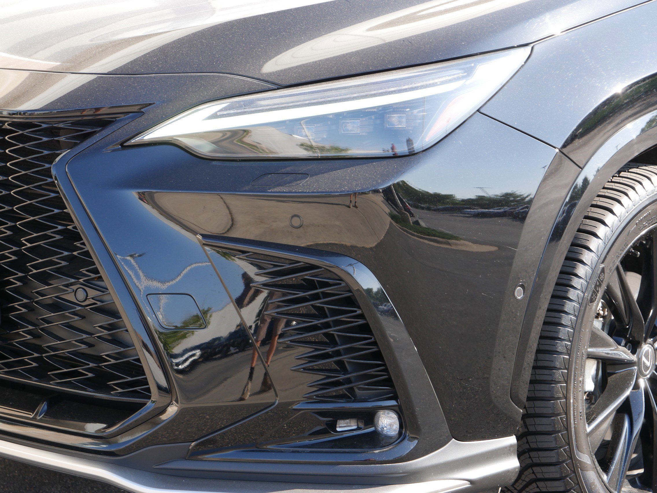 Used 2025 Lexus NX 450h+ F Sport image 16