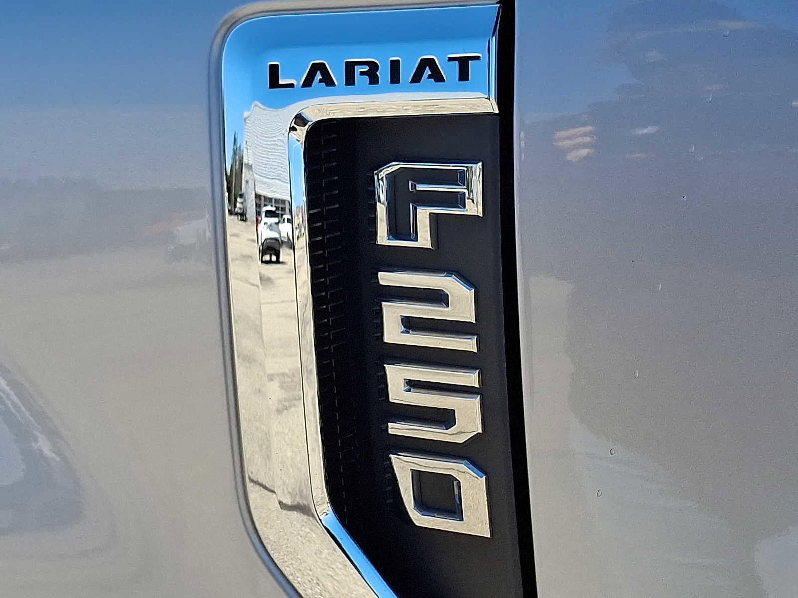 Used 2020 Ford F250 Lariat w/ Lariat Ultimate Package image 41