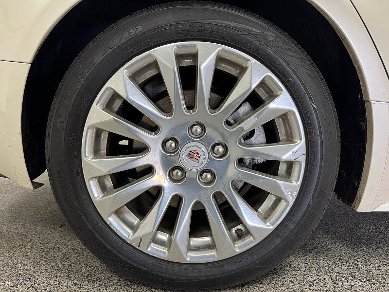 Used 2011 Cadillac CTS Premium RWD image 25