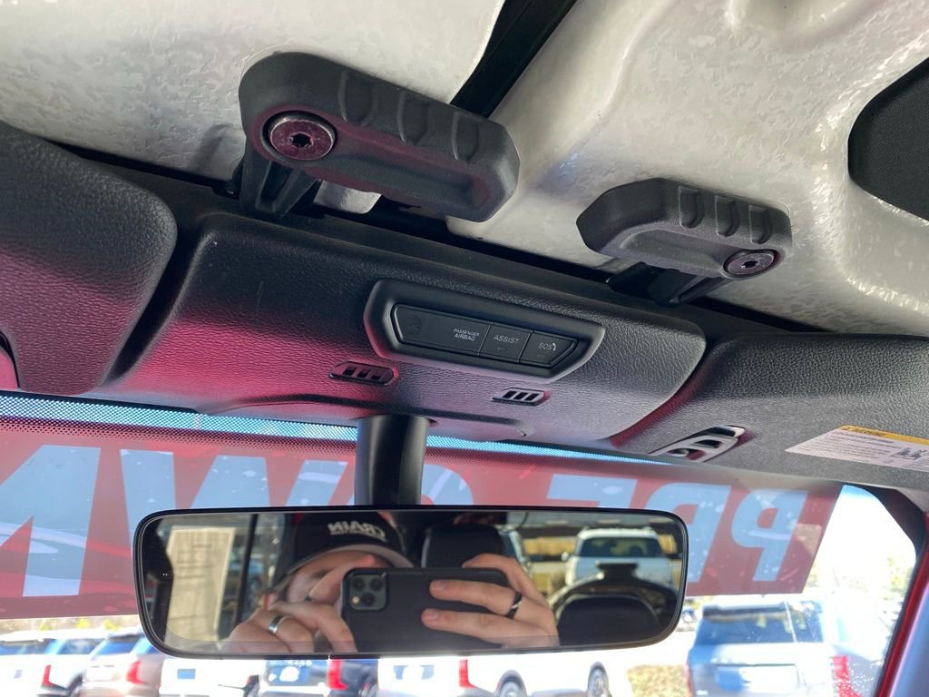 Used 2021 Jeep Wrangler Unlimited Rubicon image 23