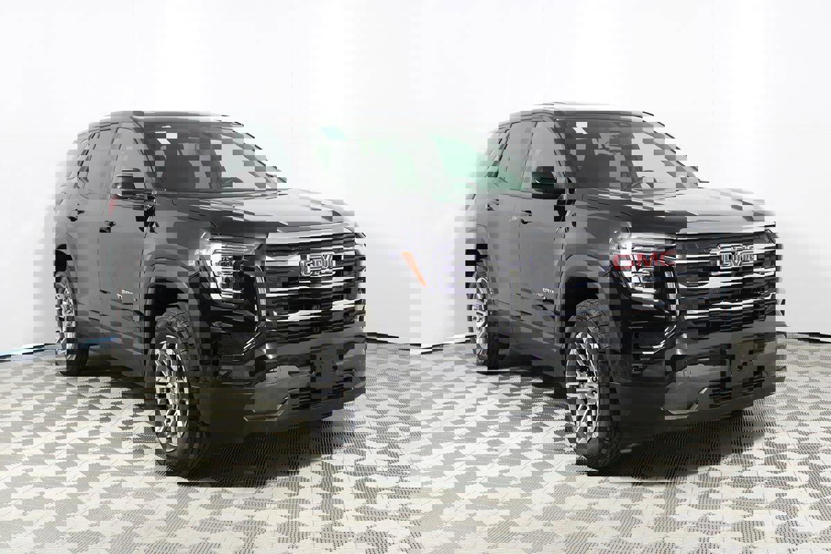 Used 2025 GMC Terrain Elevation image 24