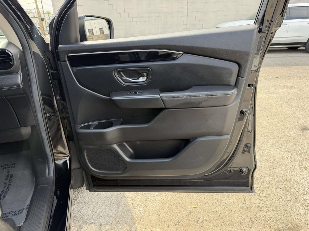Used 2025 Honda Pilot EX-L image 15