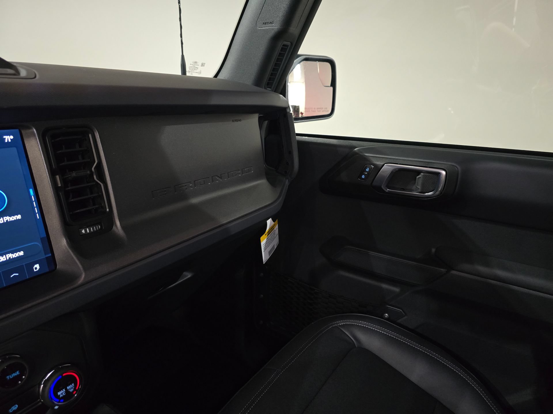 New 2025 Ford Bronco Badlands w/ Sasquatch Package AWD/4WD image 25
