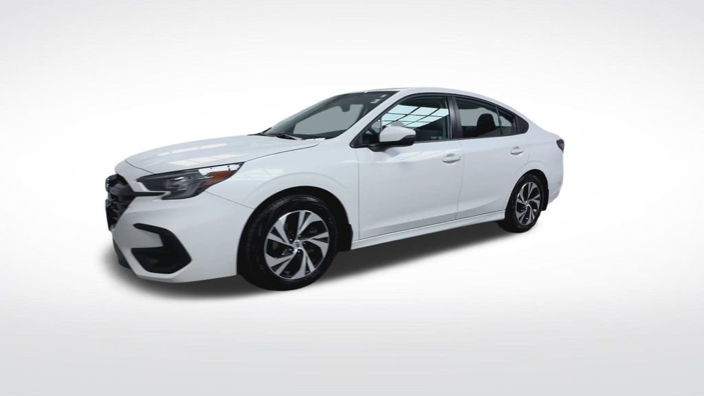Used 2023 Subaru Legacy Premium image 4