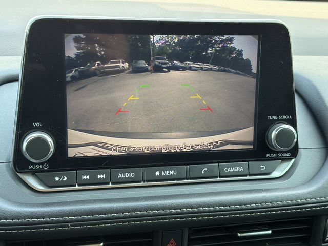 Used 2022 Nissan Rogue S FWD image 14