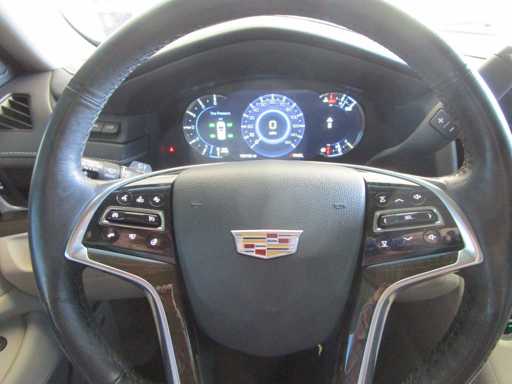 Used 2020 Cadillac Escalade Luxury image 35