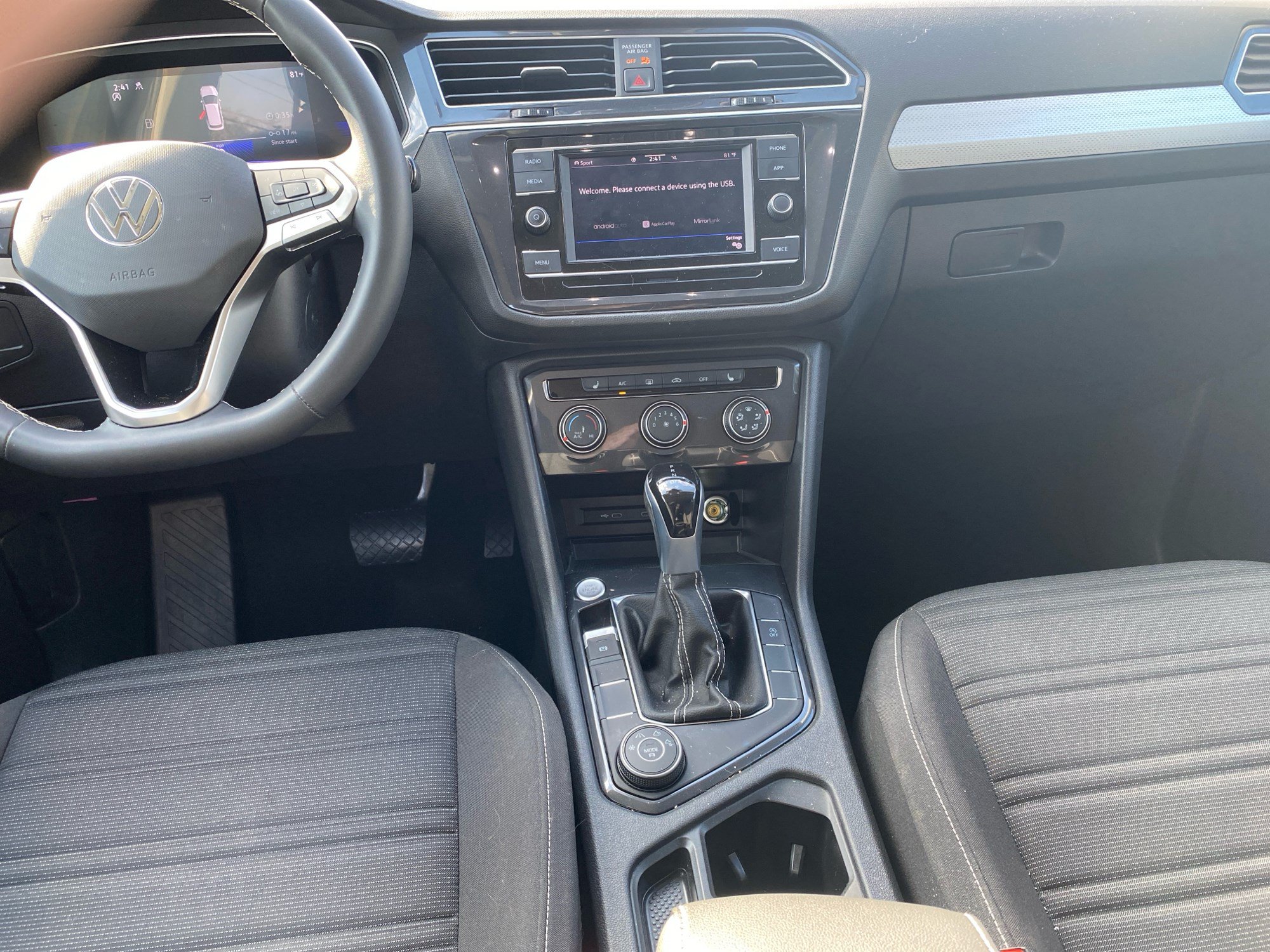 Used 2024 Volkswagen Tiguan S AWD/4WD image 12