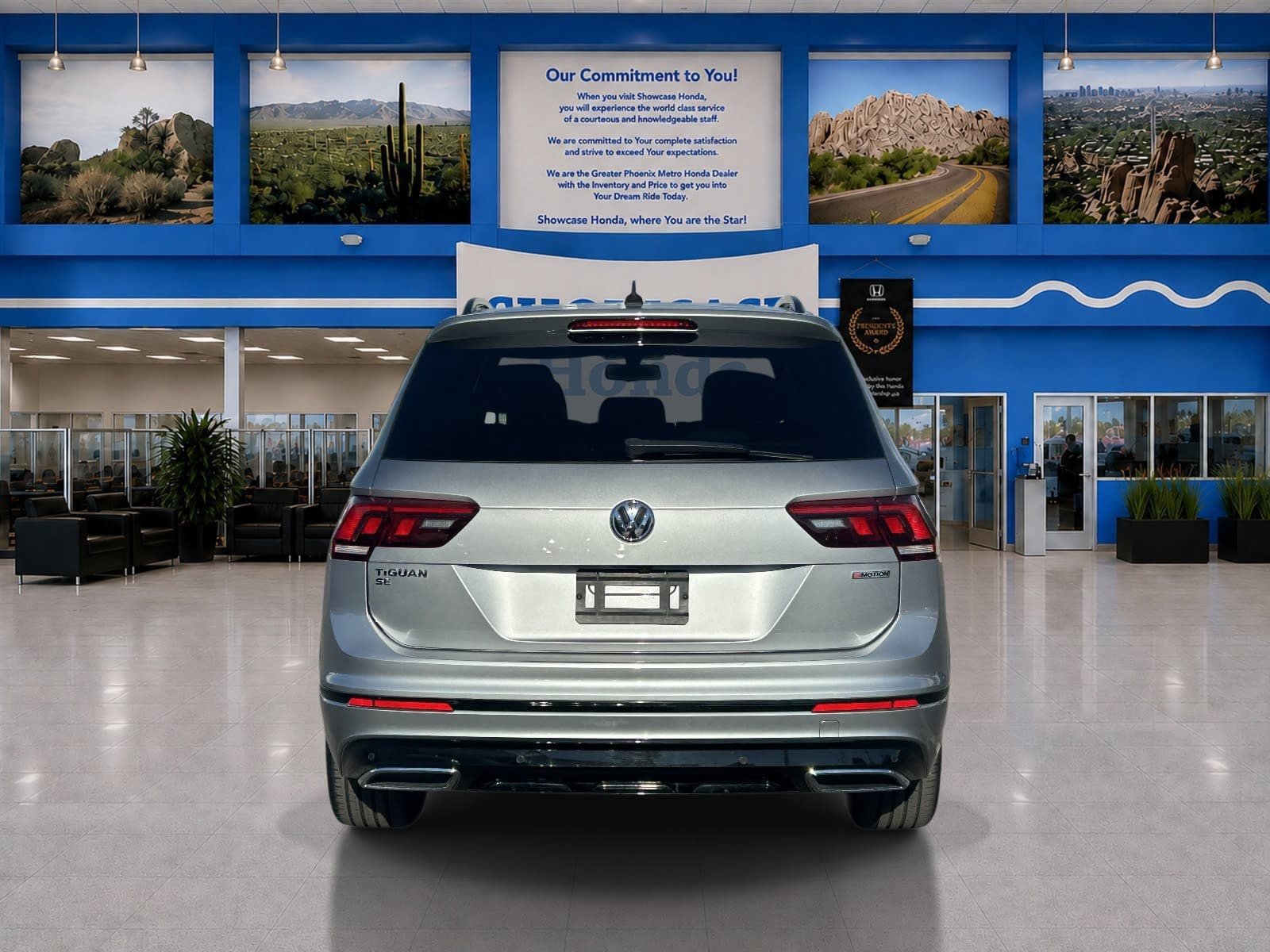 Used 2021 Volkswagen Tiguan SE R-Line w/ 3rd Row Seat Package AWD/4WD image 9