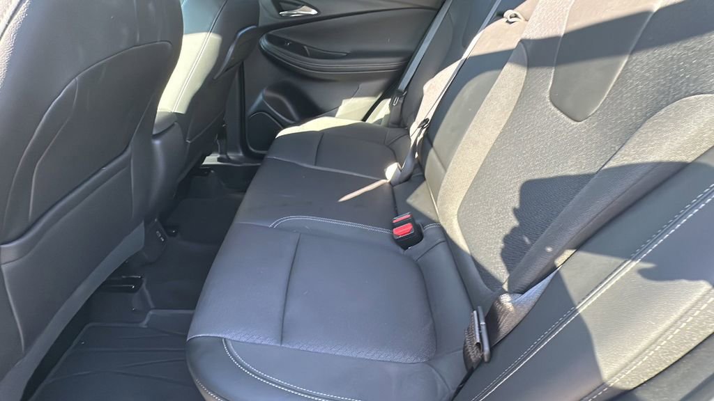 Used 2023 Buick Encore GX Select image 13