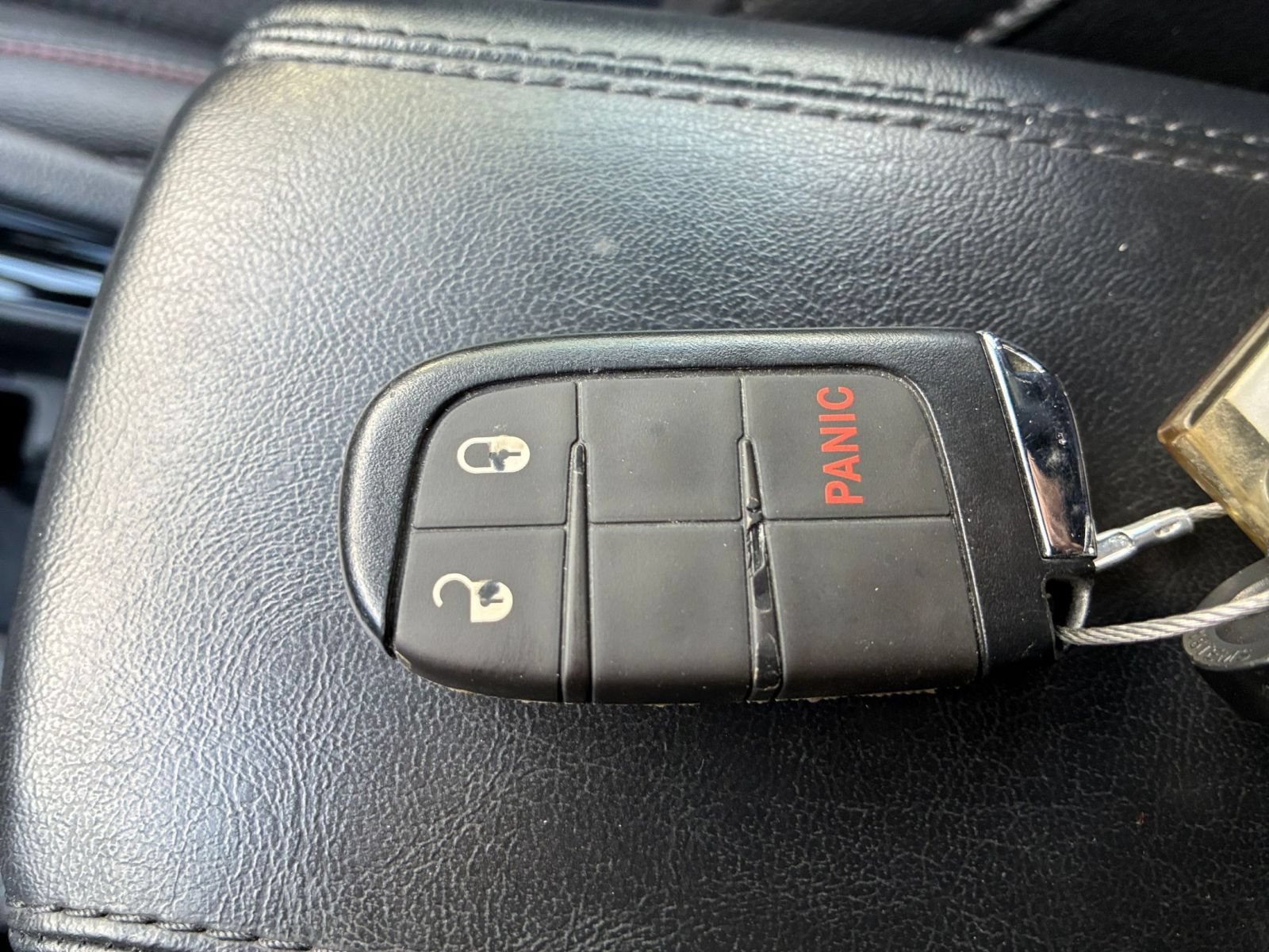 Used 2025 Jeep Compass Trailhawk AWD/4WD image 21