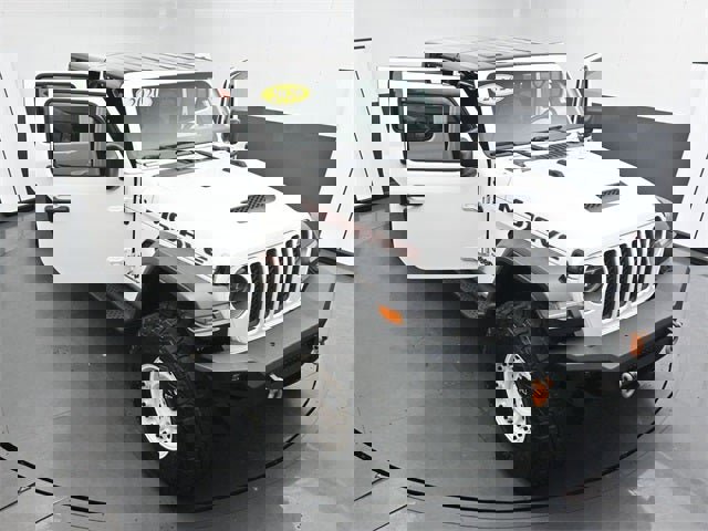 Used 2020 Jeep Gladiator Mojave w/ LED Lighting Group image 36