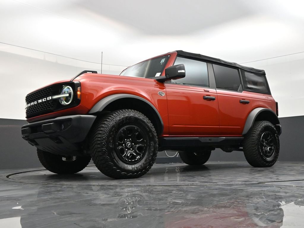 Used 2022 Ford Bronco Wildtrak image 20