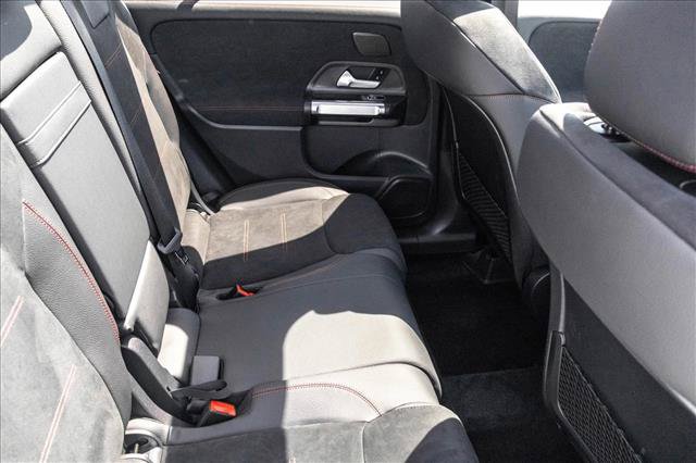New 2026 Mercedes-Benz GLB 250 4MATIC image 26