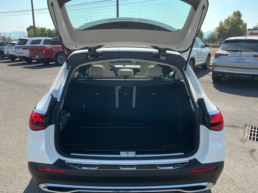 New 2026 Mercedes-Benz E 450 4MATIC All-Terrain Wagon image 23