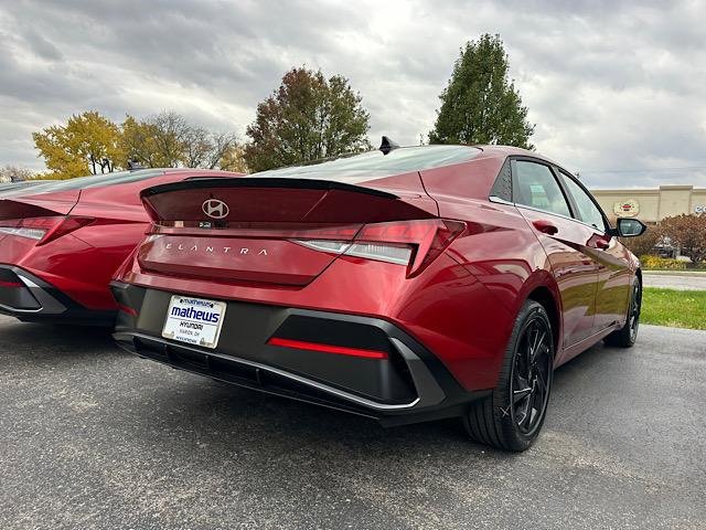 New 2026 Hyundai Elantra SEL Sport Premium image 5