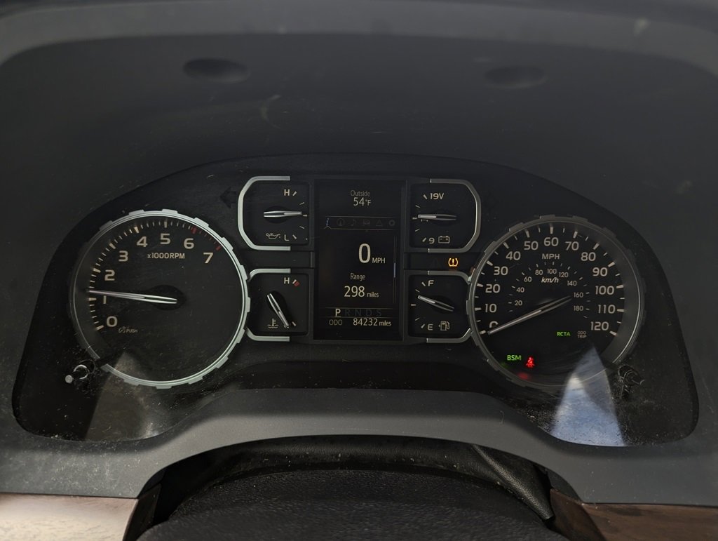 Used 2021 Toyota Tundra Limited image 2