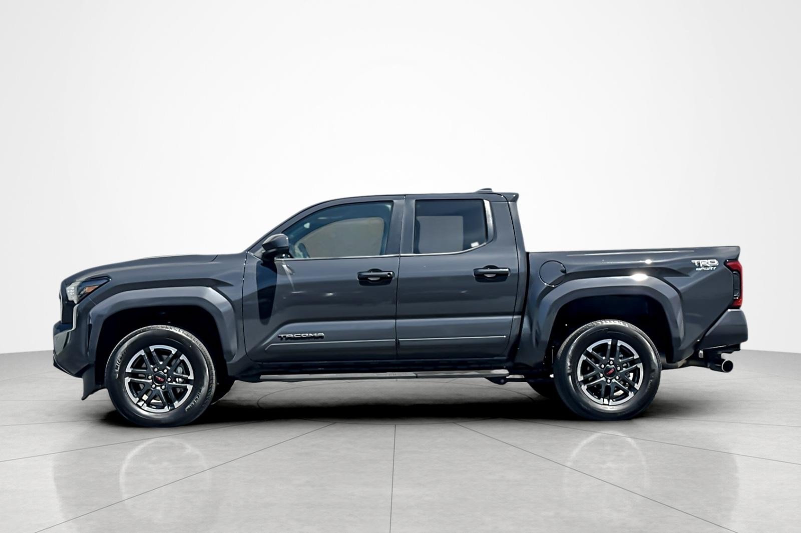 Certified 2024 Toyota Tacoma TRD Sport AWD/4WD image 2