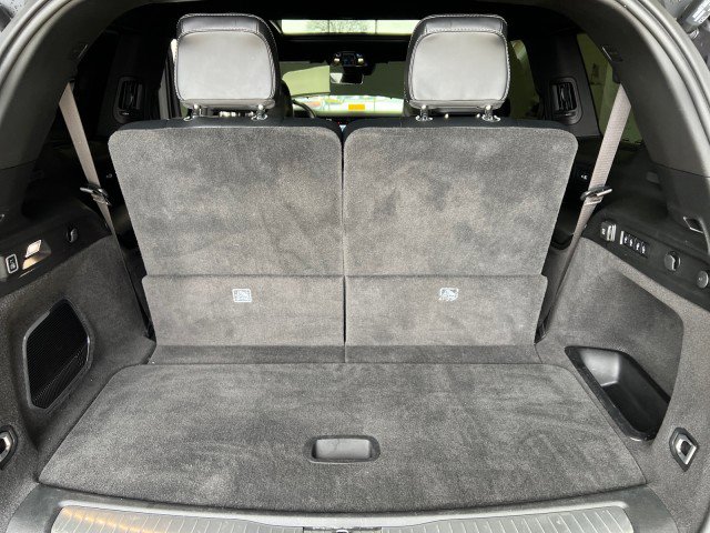 Used 2021 Jeep Grand Cherokee L Overland w/ Luxury Tech Group IV image 11