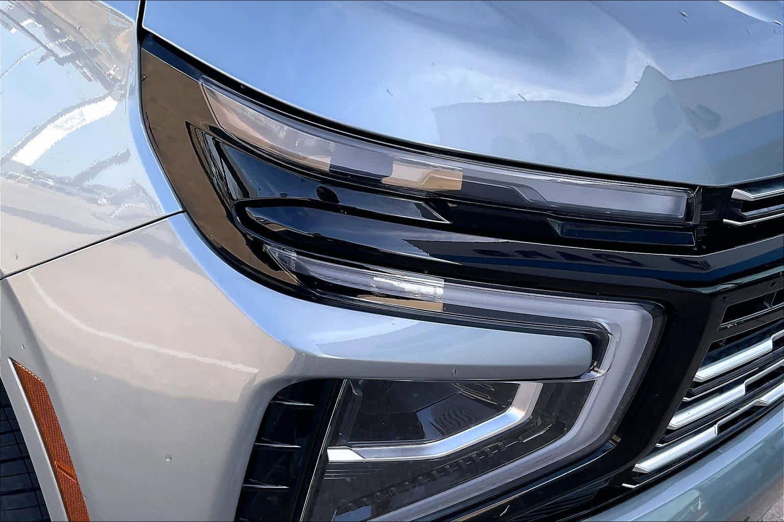 Certified 2025 Chevrolet Tahoe High Country AWD/4WD image 27