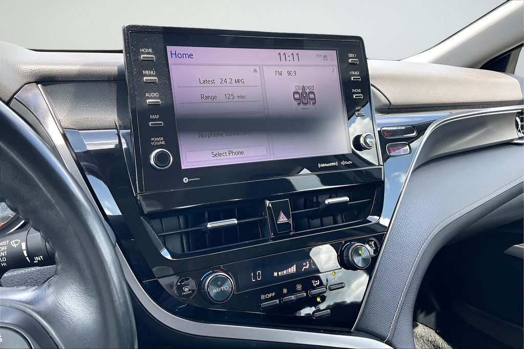 Used 2023 Toyota Camry XSE FWD image 24
