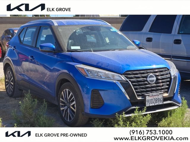 Used 2024 Nissan Kicks SV FWD image 1