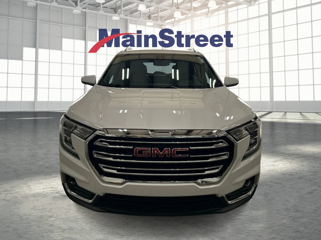 Used 2024 GMC Terrain SLT FWD image 8